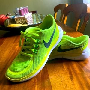 Great for running; these are a size 4 kids, 5 women.